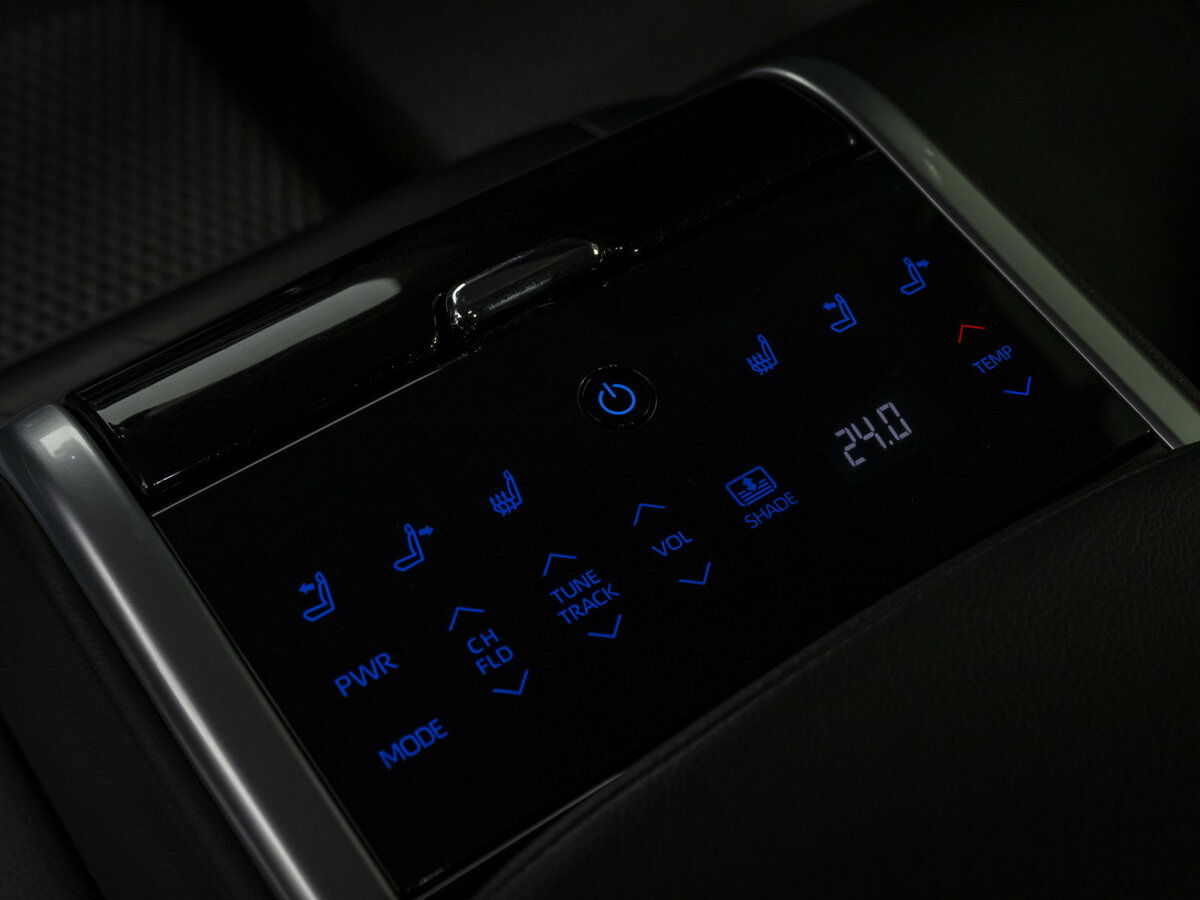 Toyota Camry VIII (XV70), 2018 Фото №17