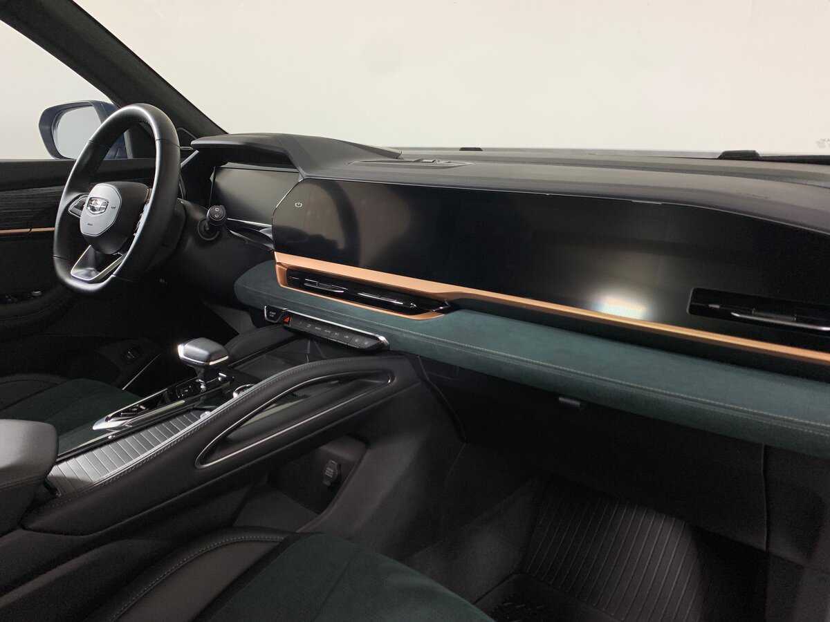 Geely Monjaro, 2022 Фото №14