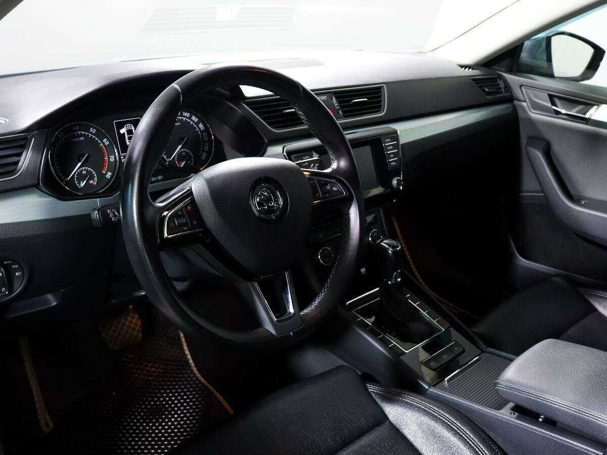 Skoda Superb, 2015 Фото №13