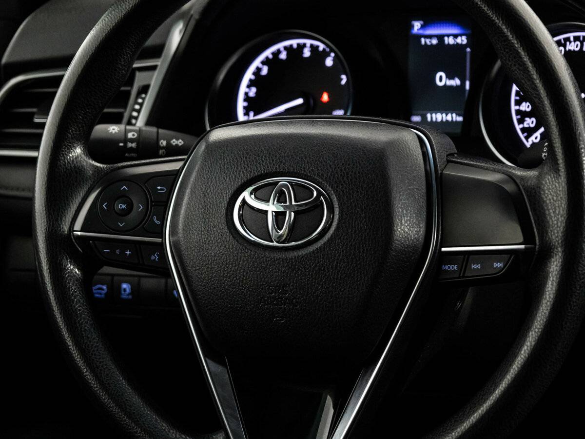 Toyota Camry VIII (XV70) Рестайлинг, 2021 Фото №9