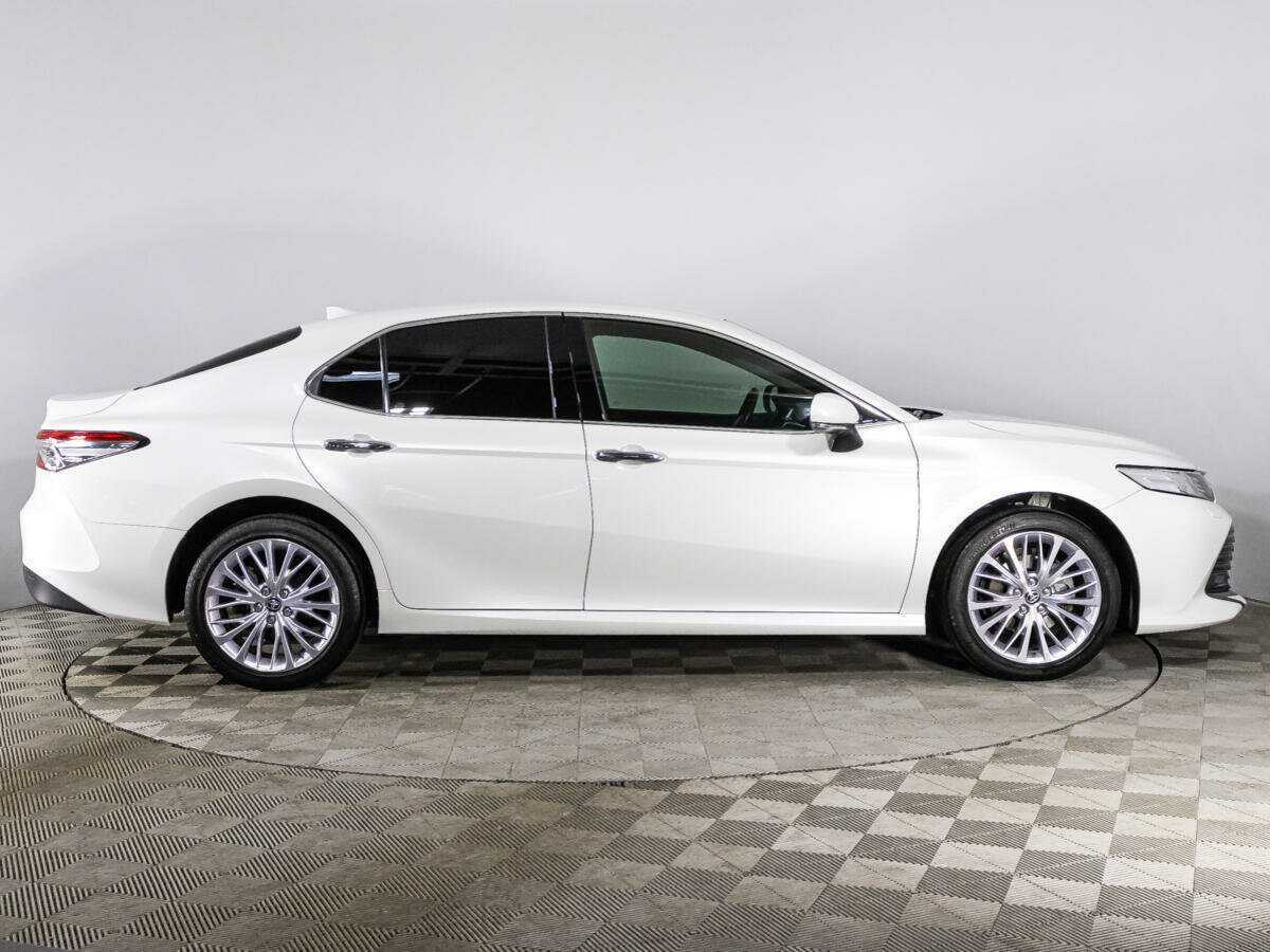 Toyota Camry, 2020 Фото №4