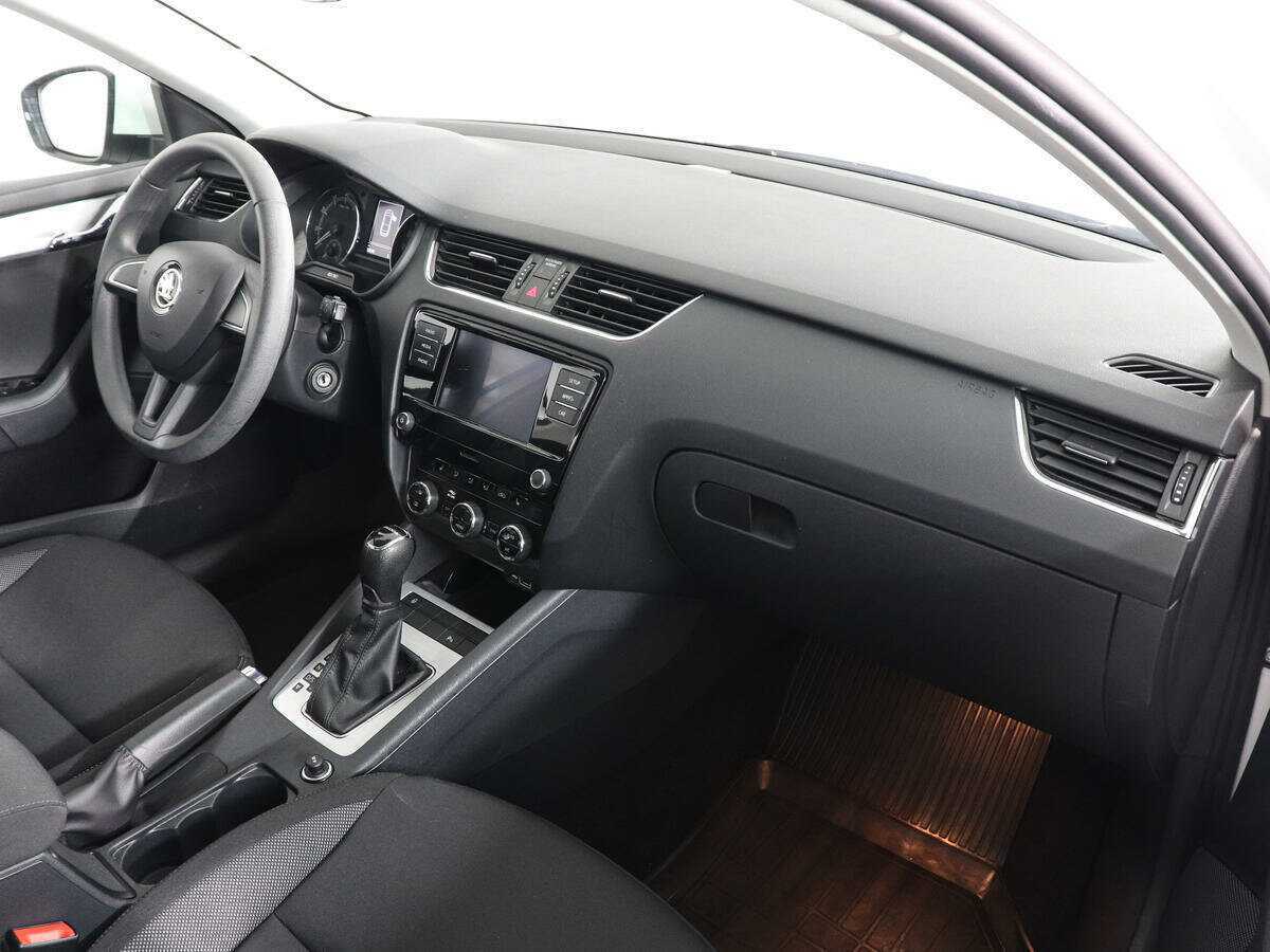 Skoda Octavia, 2019 Фото №10