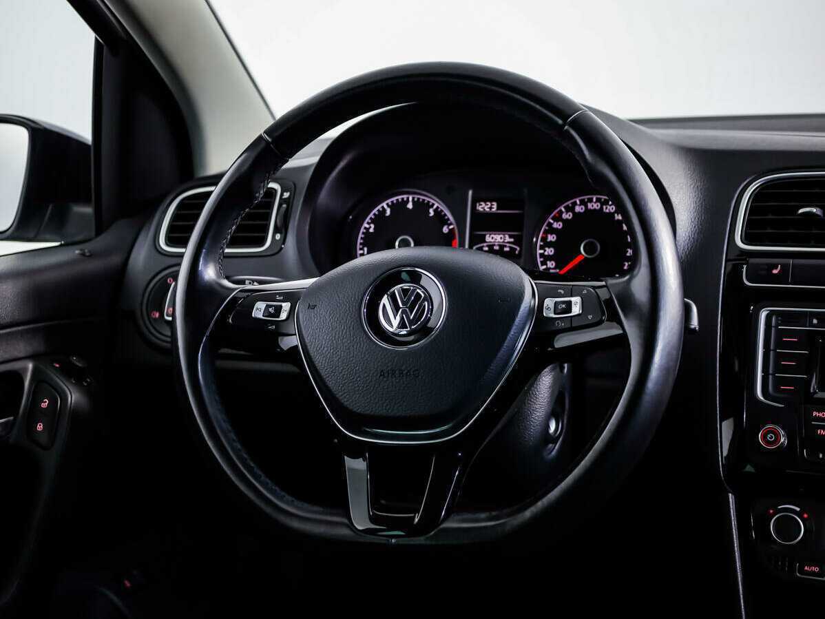 Volkswagen Polo, 2017 Фото №10