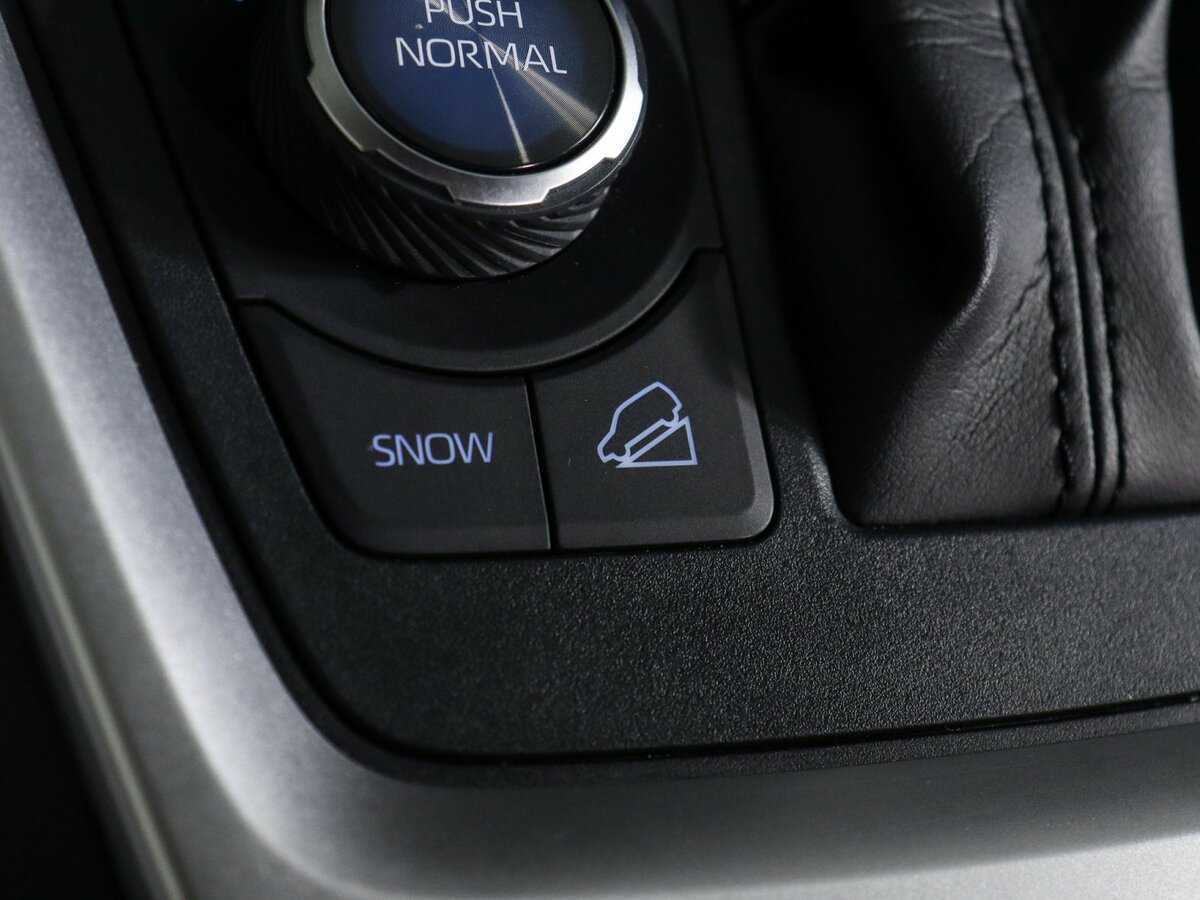 Toyota RAV4, 2021 Фото №21