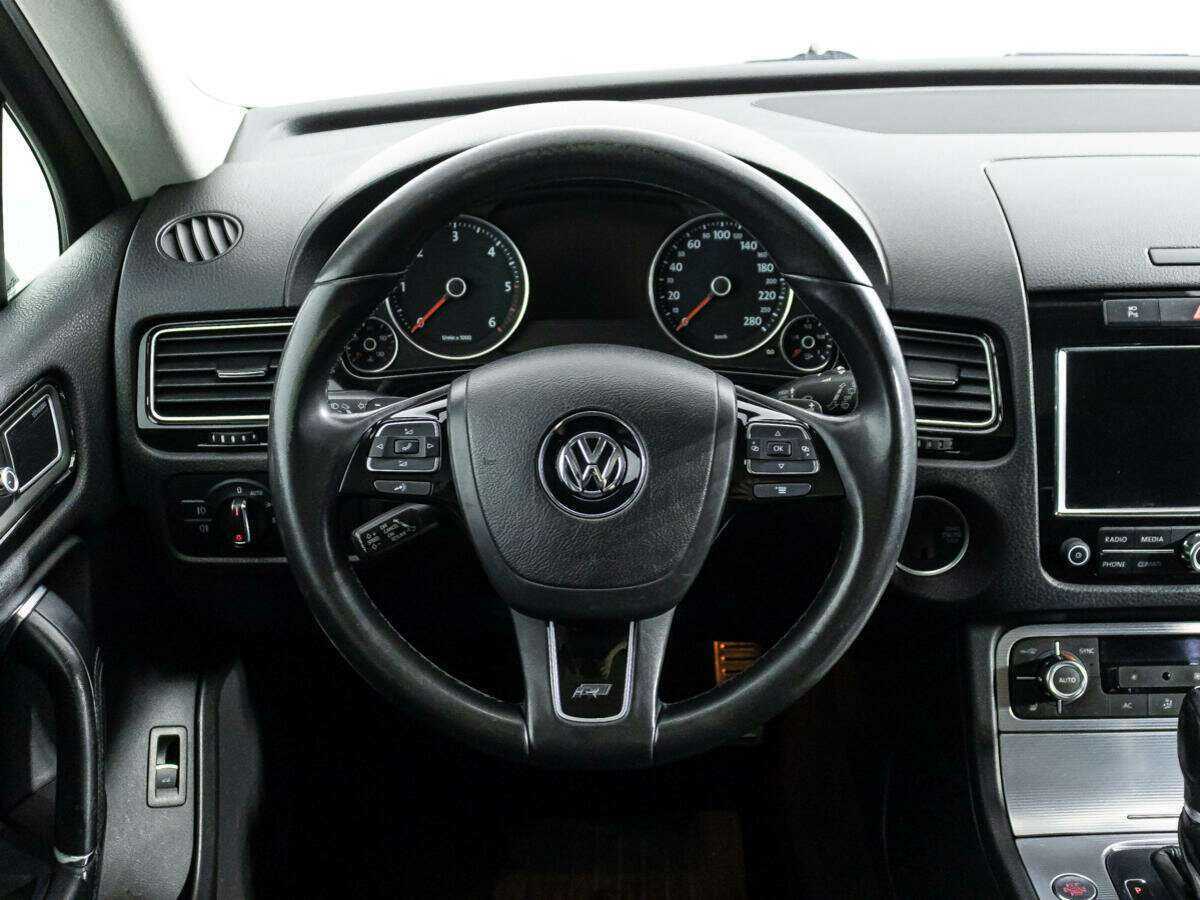 Volkswagen Touareg, 2012 Фото №24
