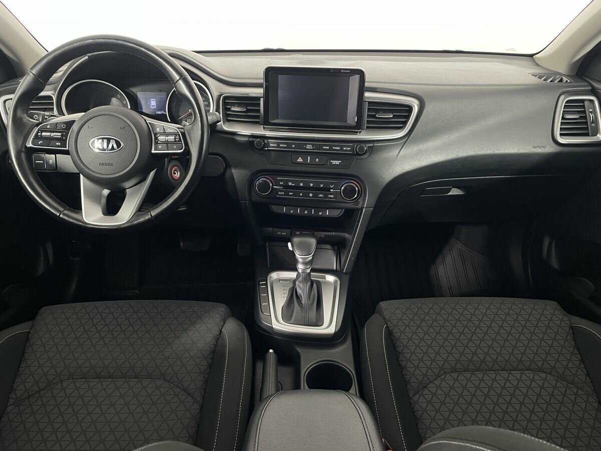 Kia Ceed, 2018 Фото №7