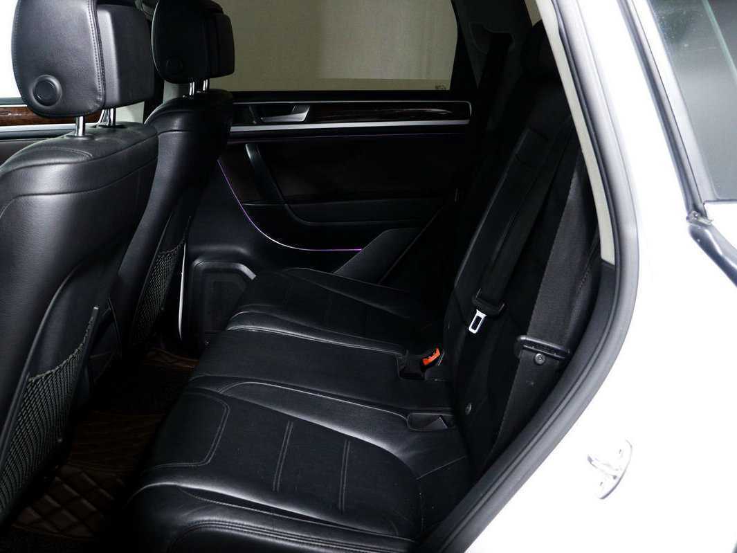 Volkswagen Touareg, 2012 Фото №12
