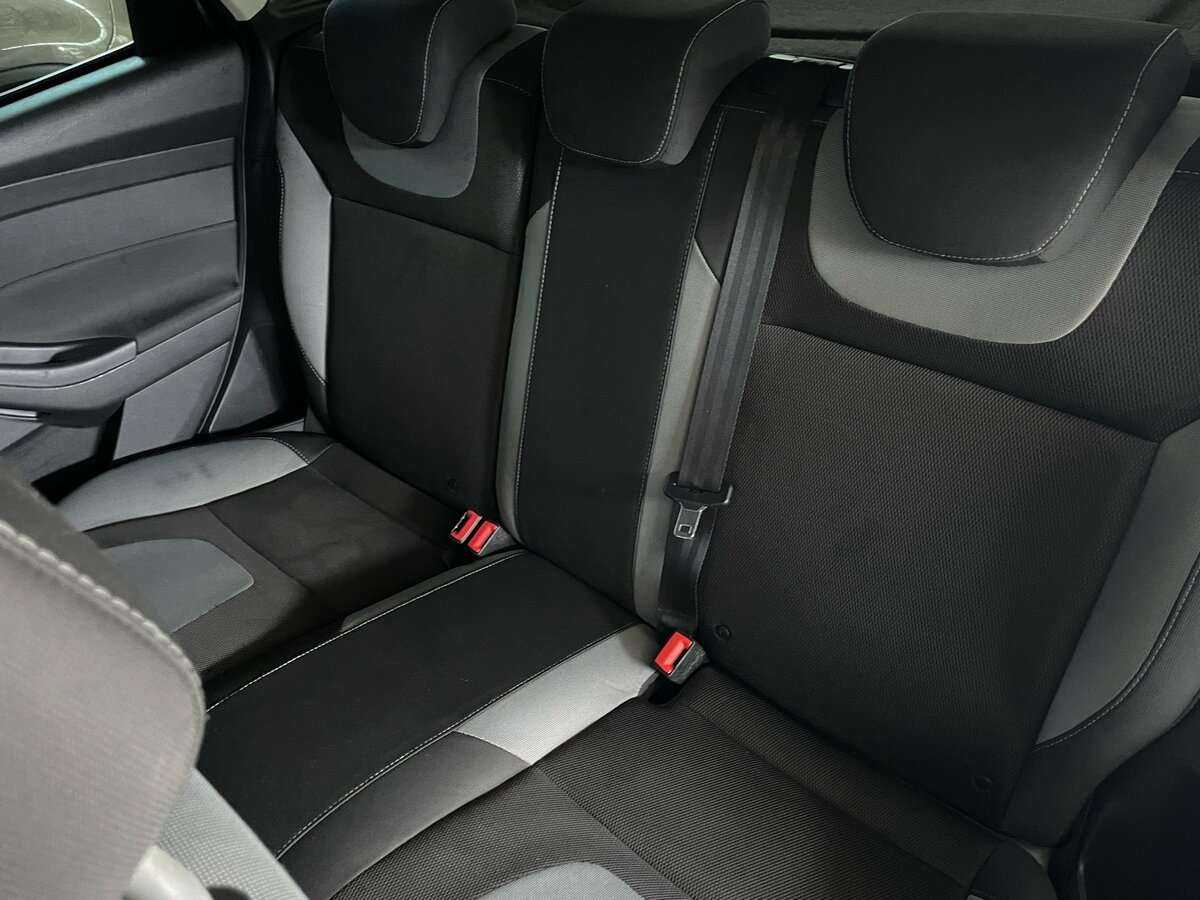 Ford Focus, 2014 Фото №16