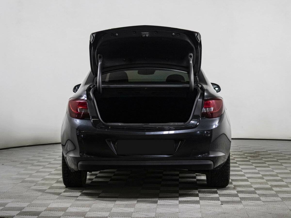 Opel Astra J Рестайлинг, 2013 Фото №13