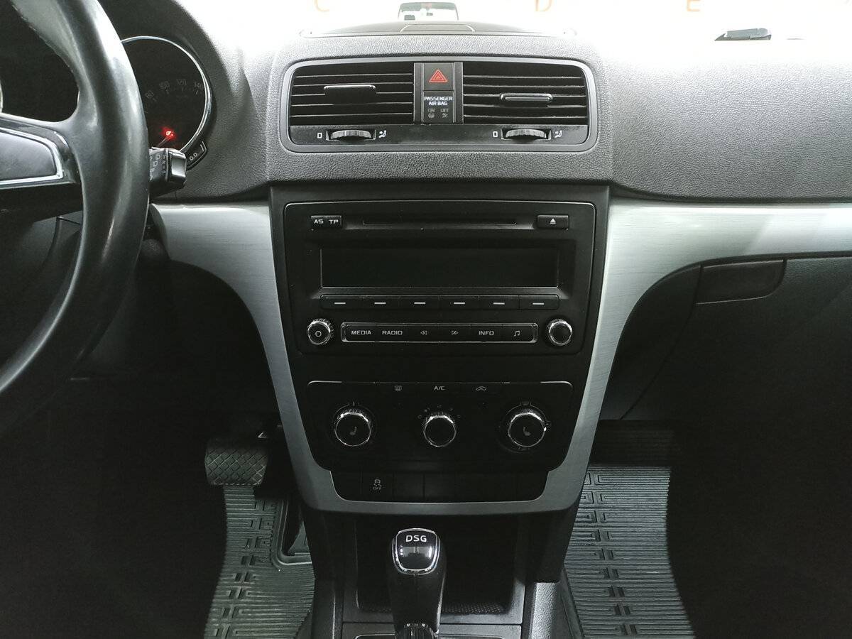 Skoda Yeti, 2014 Фото №15