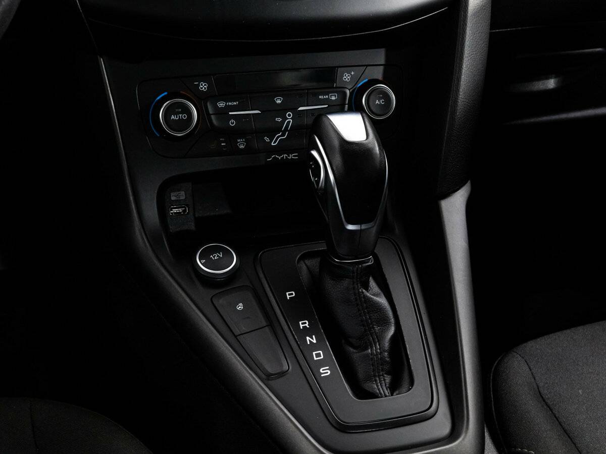 Ford Focus III Рестайлинг, 2017 Фото №10
