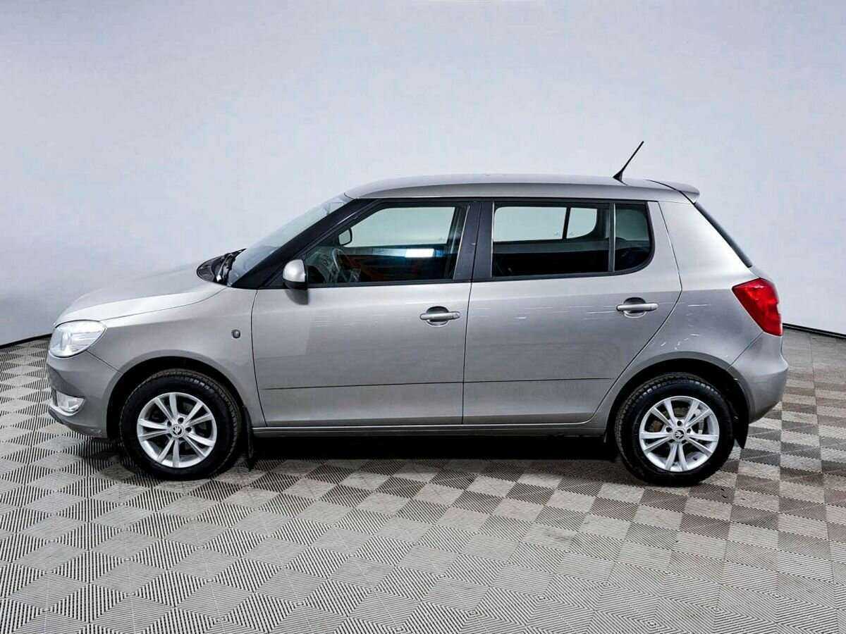 Skoda Fabia, 2013 Фото №8