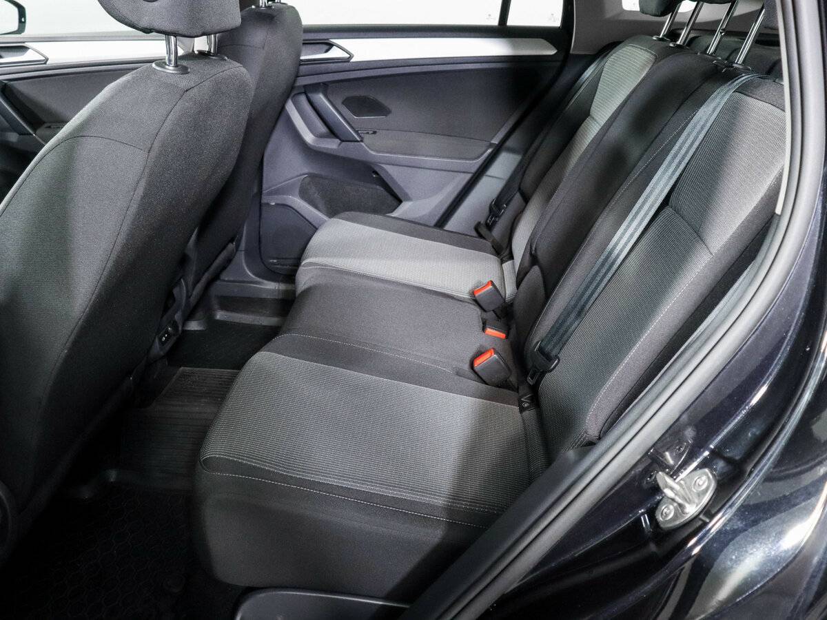 Volkswagen Tiguan, 2021 Фото №10