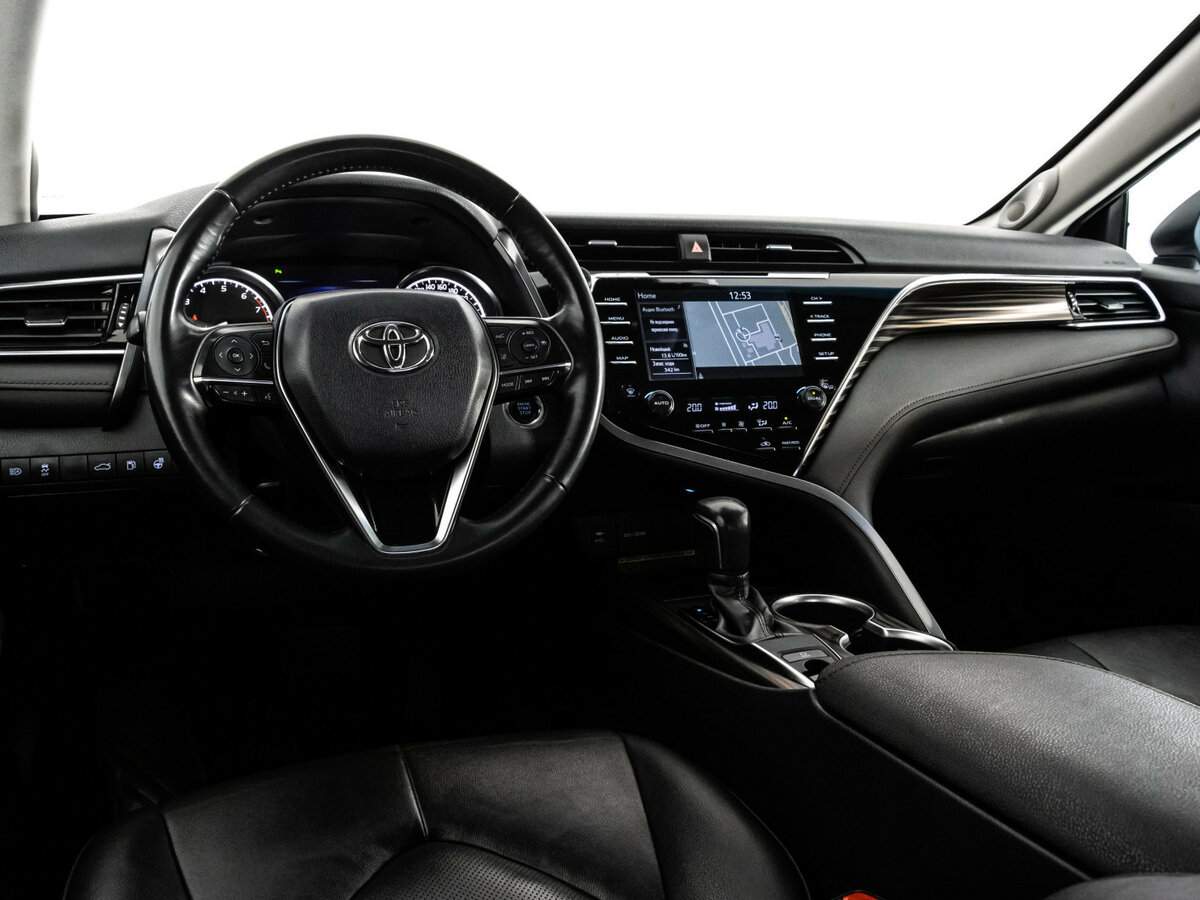 Toyota Camry, 2018 Фото №12
