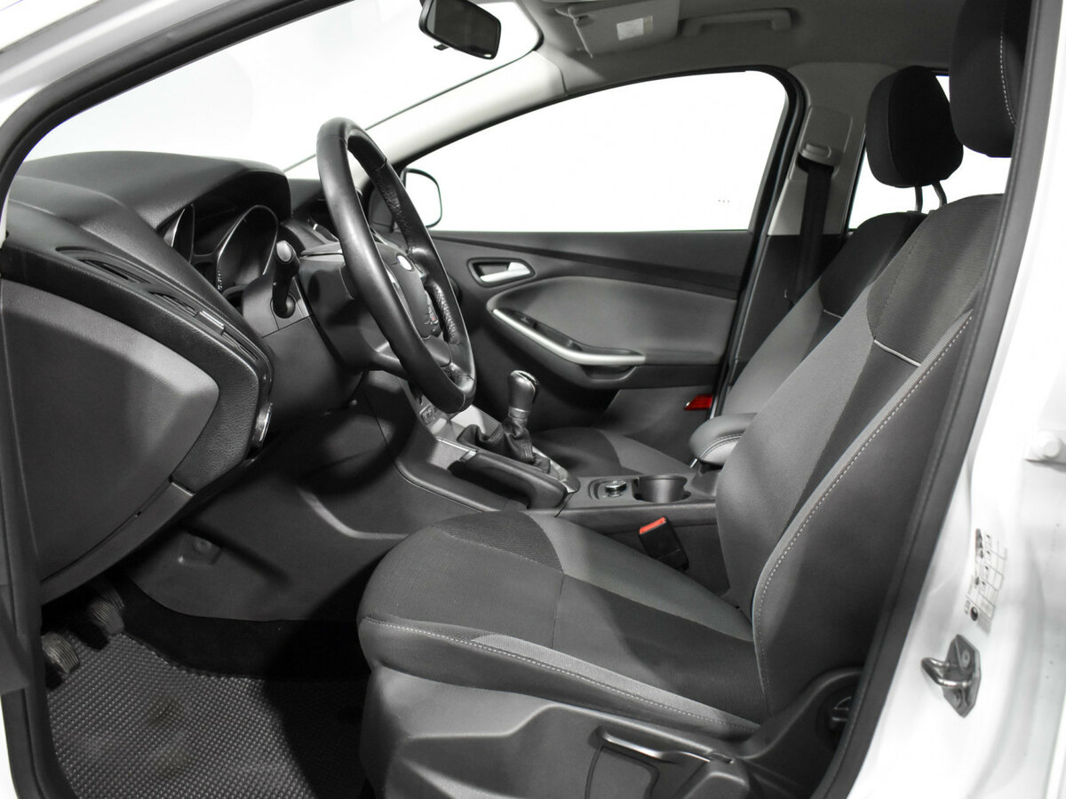 Ford Focus III, 2014 Фото №9
