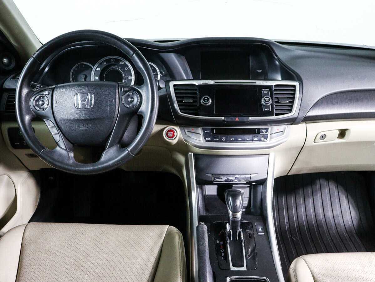Honda Accord, 2012 Фото №11