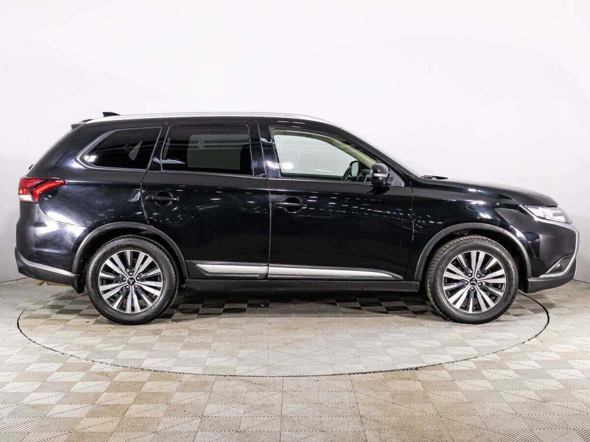 Mitsubishi Outlander, 2020 Фото №4