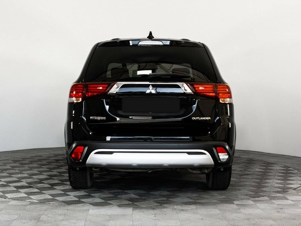 Mitsubishi Outlander, 2020 Фото №6