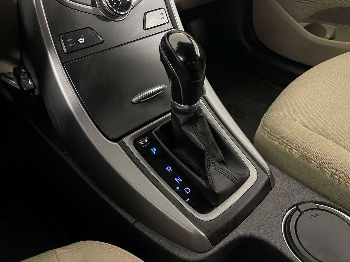 Hyundai Elantra, 2014 Фото №12