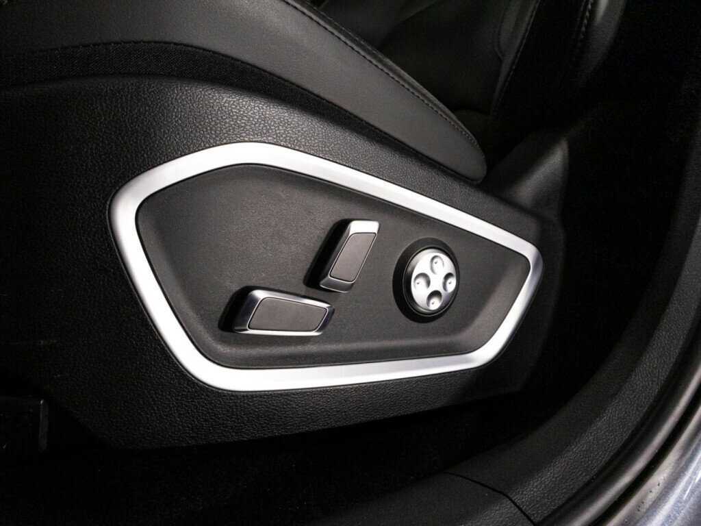 Geely Tugella, 2022 Фото №21