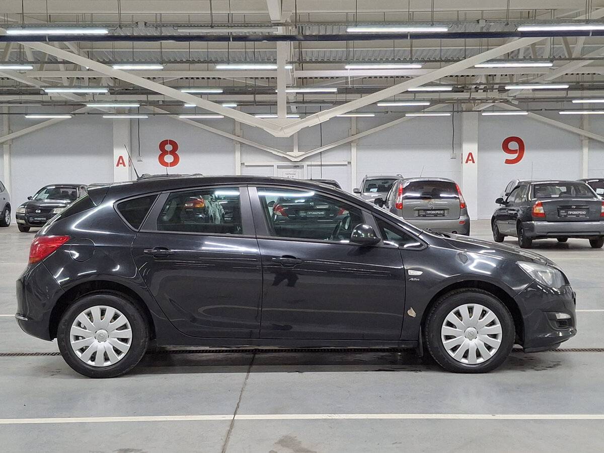 Opel Astra J Рестайлинг, 2013 Фото №4