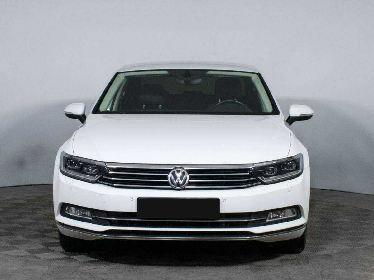 Volkswagen Passat, 2017 Фото №2