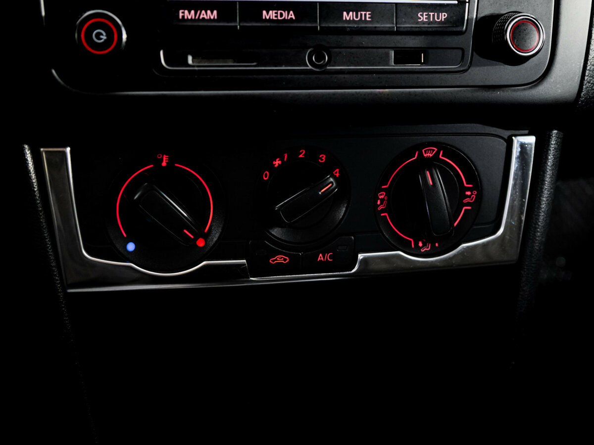 Volkswagen Polo V Рестайлинг, 2016 Фото №11