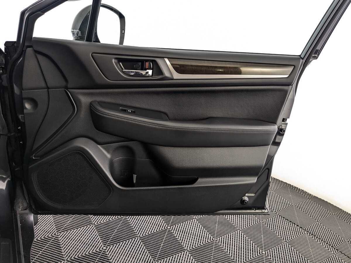 Subaru Outback, 2017 Фото №20