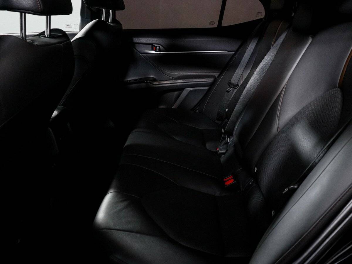 Toyota Camry, 2018 Фото №10