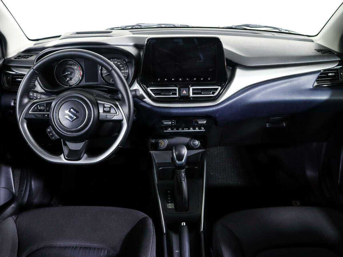 Suzuki Baleno, 2022 Фото №12