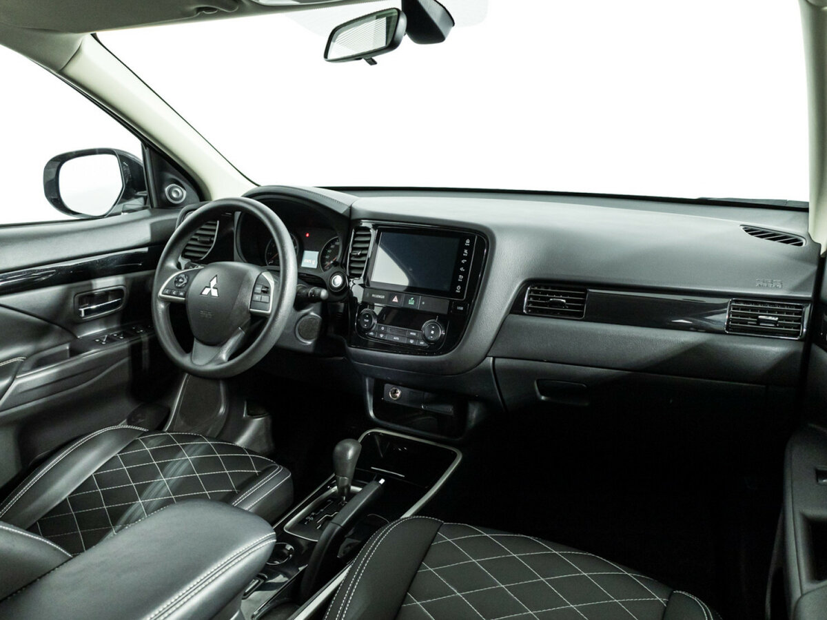 Mitsubishi Outlander III Рестайлинг 3, 2022 Фото №7