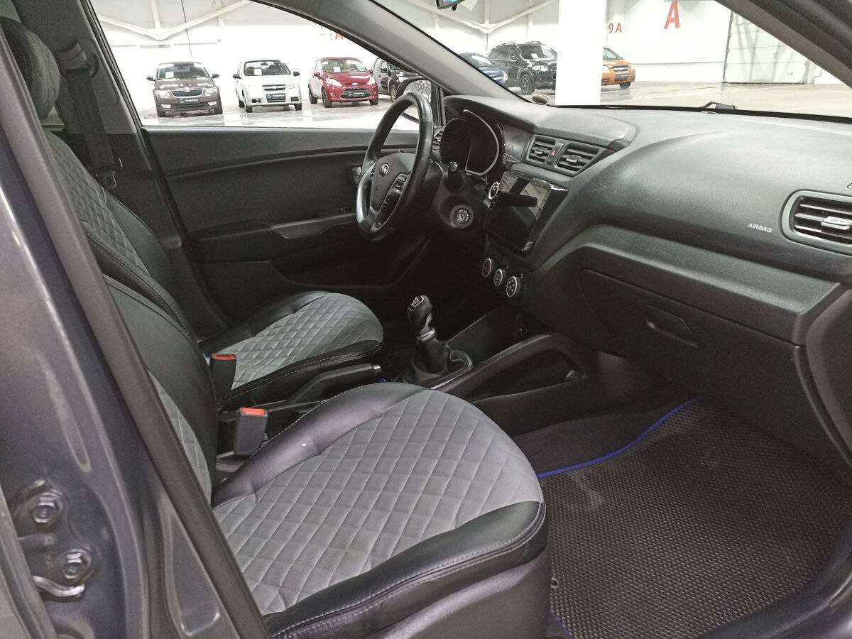 Kia Rio, 2016 Фото №11