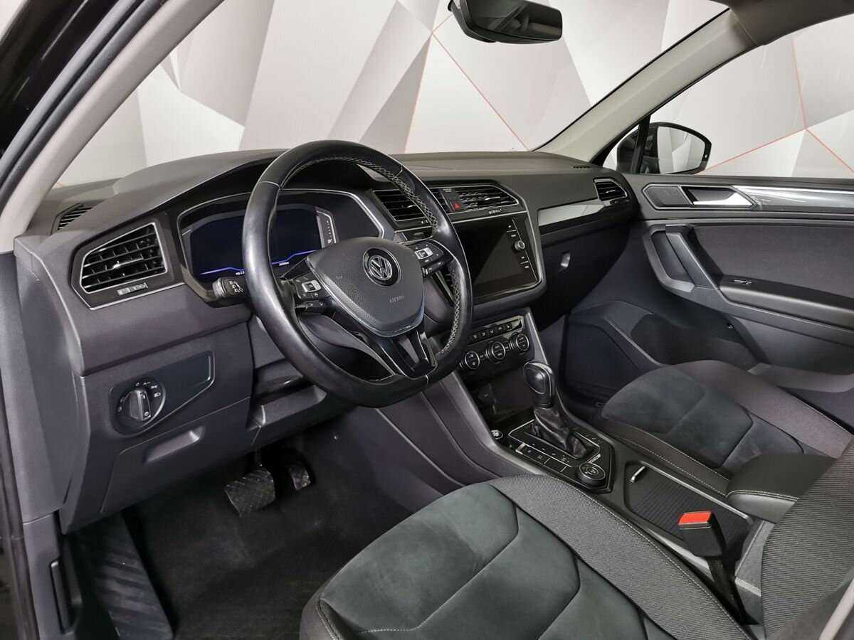 Volkswagen Tiguan, 2019 Фото №14