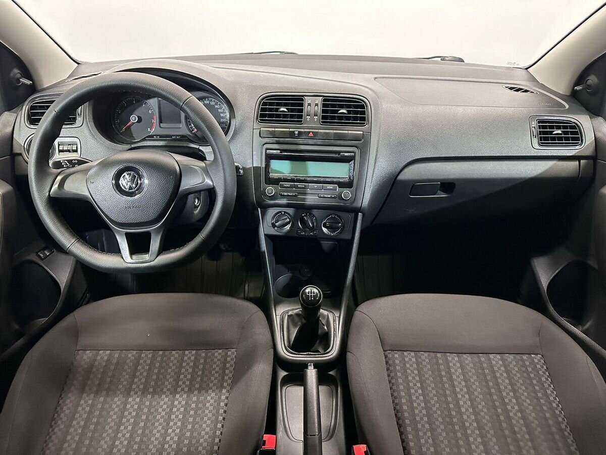 Volkswagen Polo, 2019 Фото №11