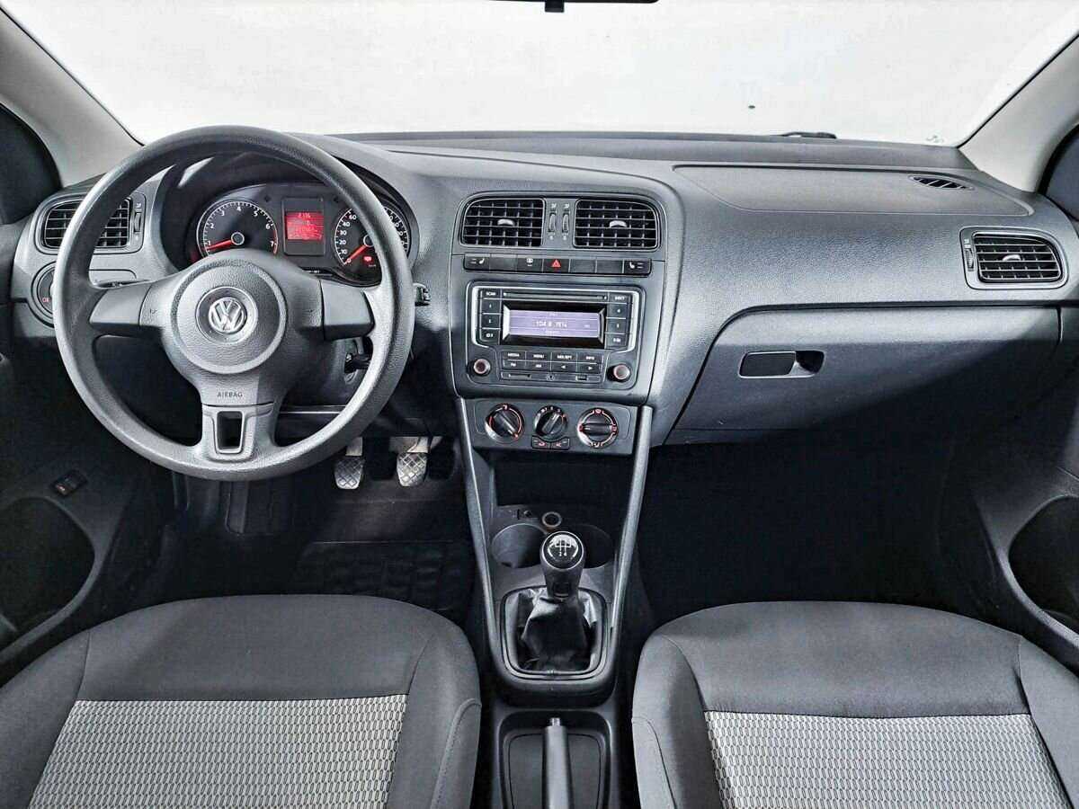 Volkswagen Polo, 2014 Фото №12