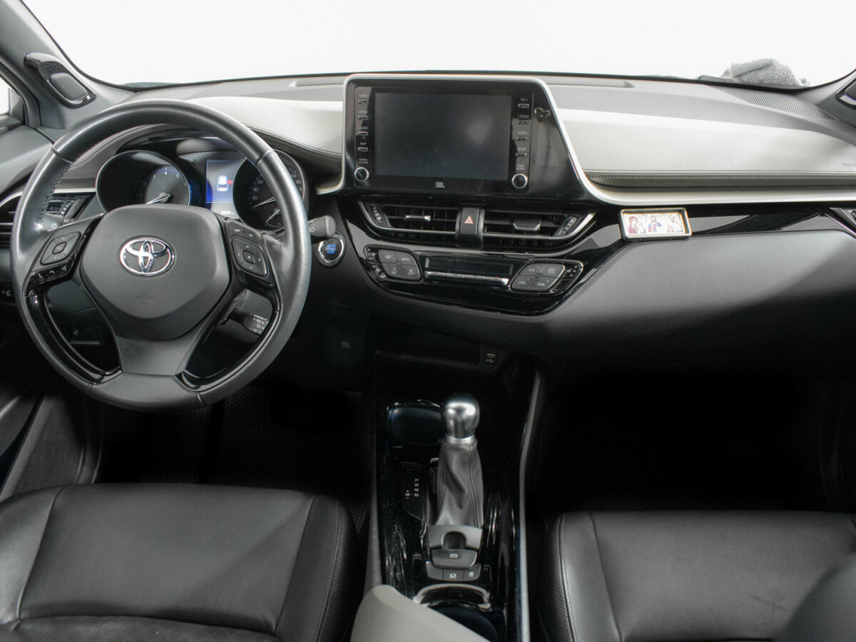 Toyota C-HR I Рестайлинг, 2020 Фото №11