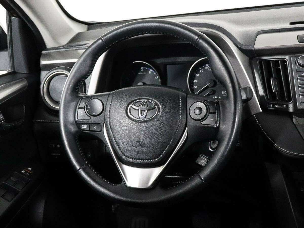 Toyota RAV4, 2016 Фото №12