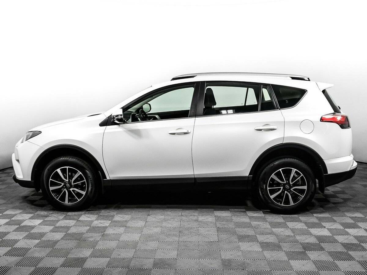 Toyota RAV4, 2017 Фото №8