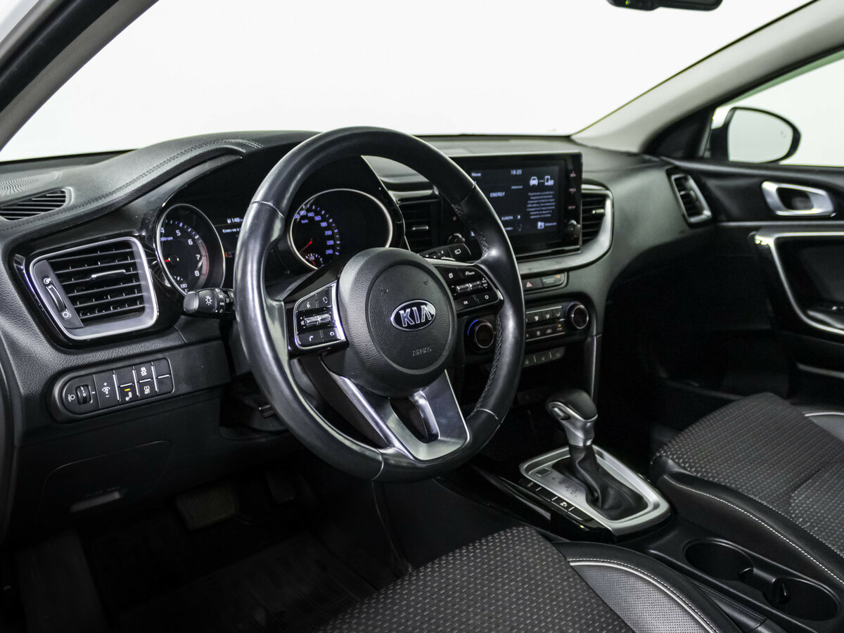 Kia Ceed III, 2021 Фото №9