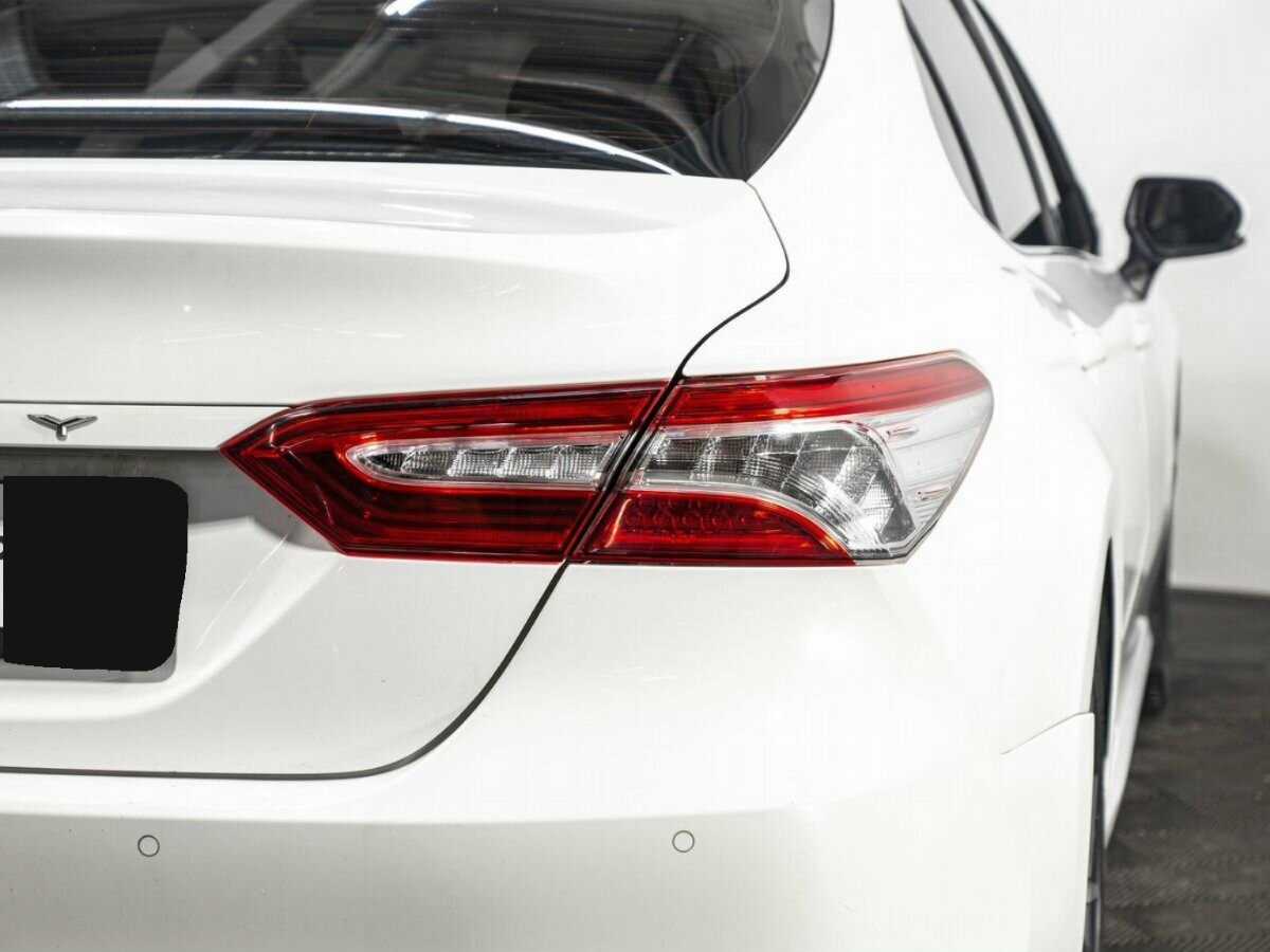 Toyota Camry, 2022 Фото №7