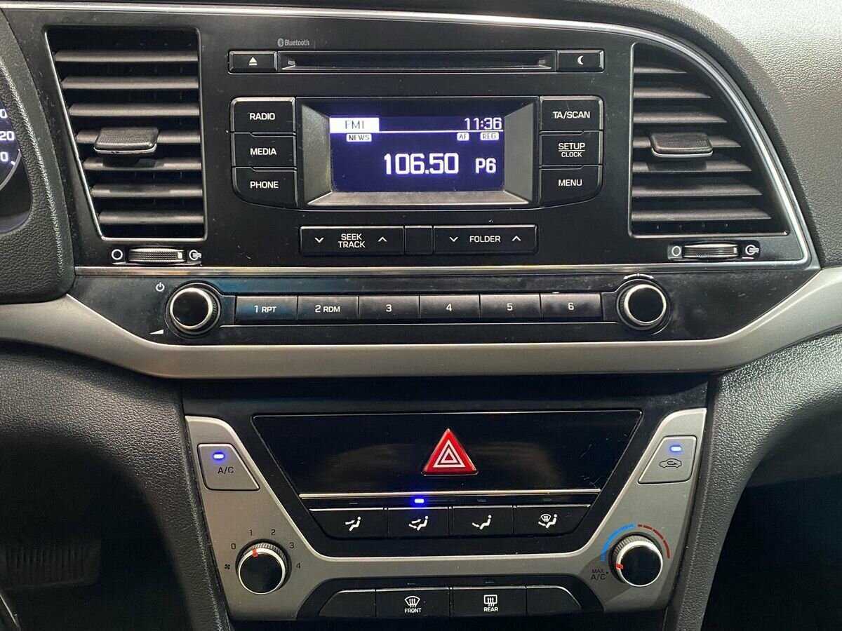 Hyundai Elantra, 2017 Фото №14