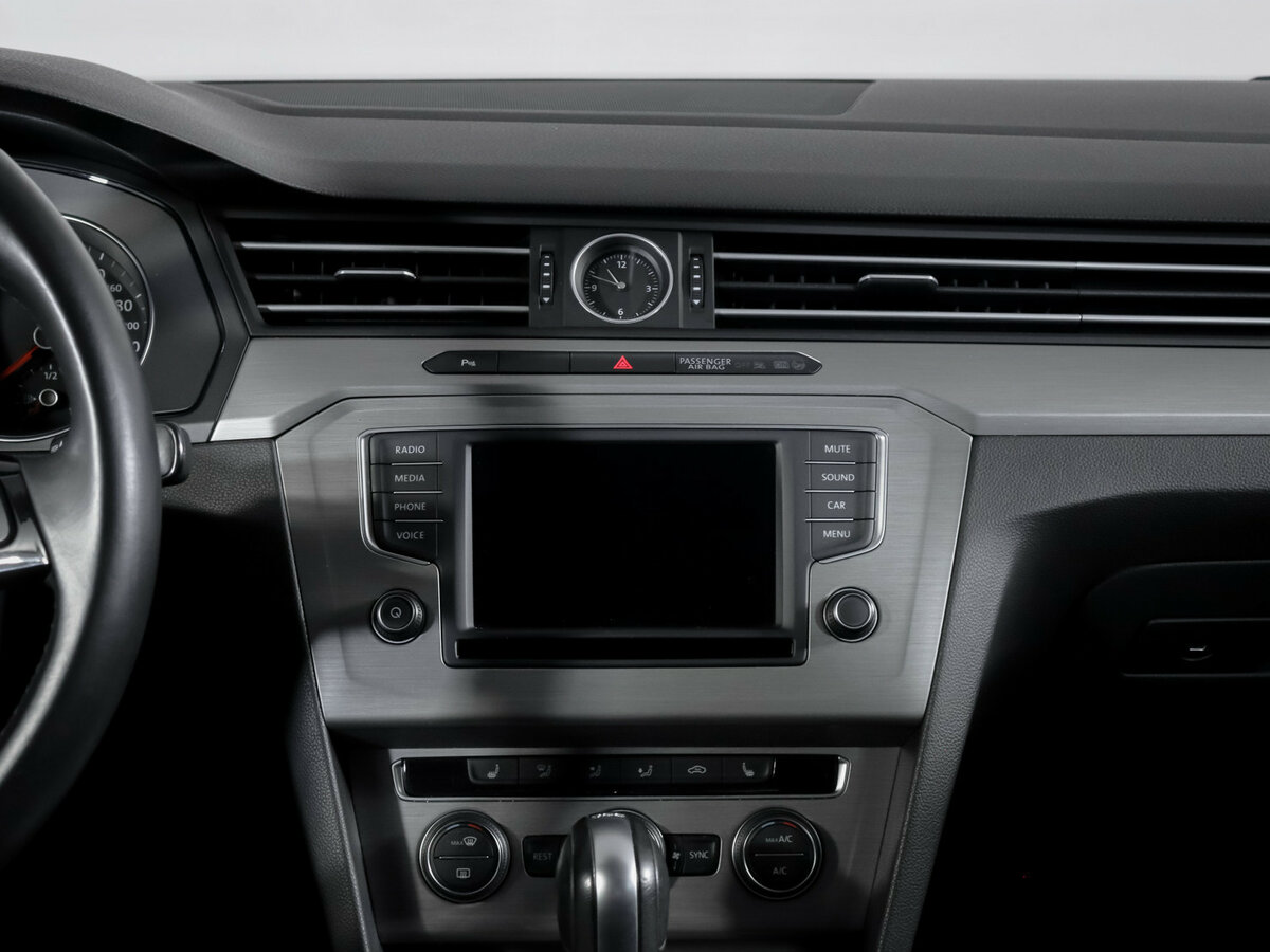 Volkswagen Passat B8, 2016 Фото №11