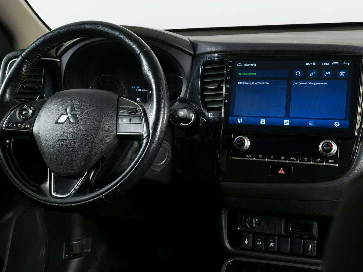 Mitsubishi Outlander, 2021 Фото №11