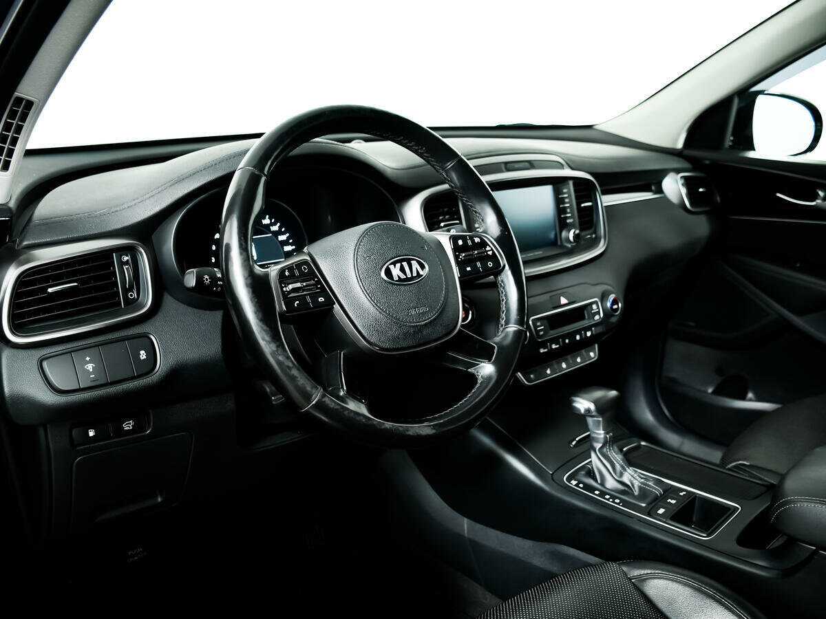 Kia Sorento, 2018 Фото №14