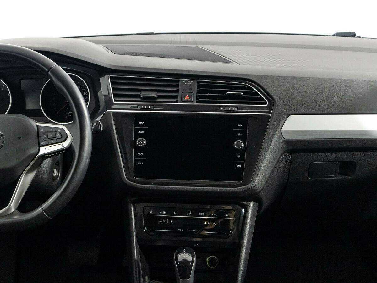 Volkswagen Tiguan, 2021 Фото №14
