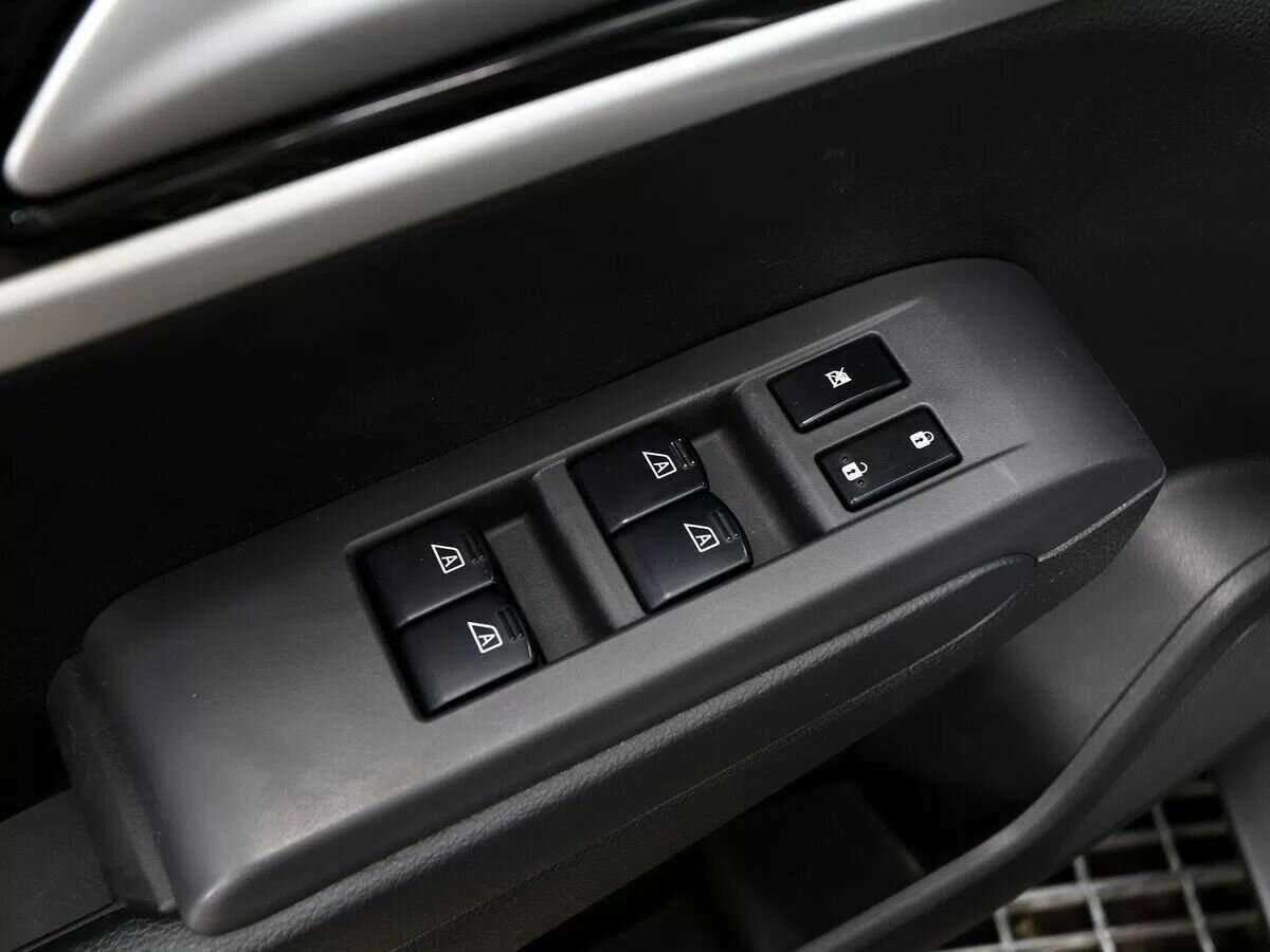 Dongfeng AX7, 2017 Фото №9