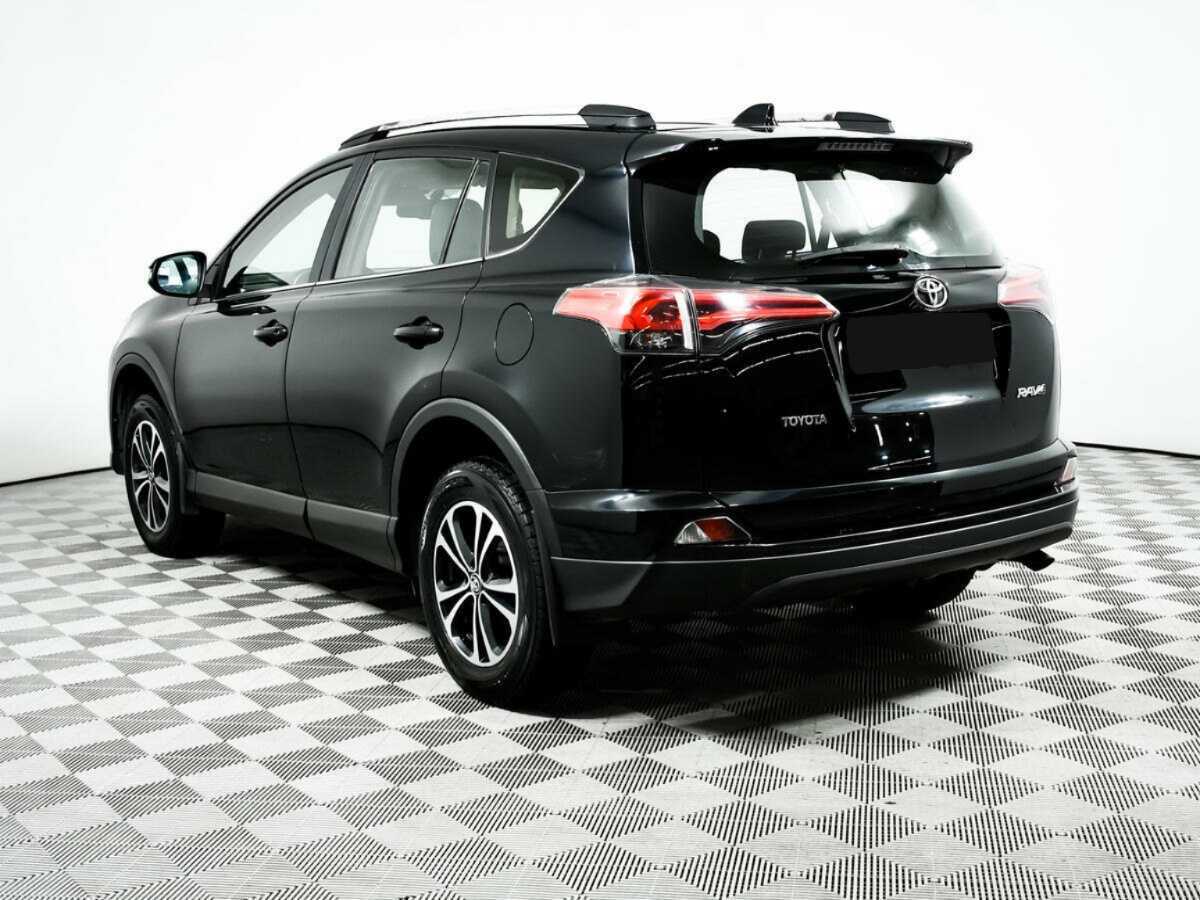 Toyota RAV4, 2018 Фото №7