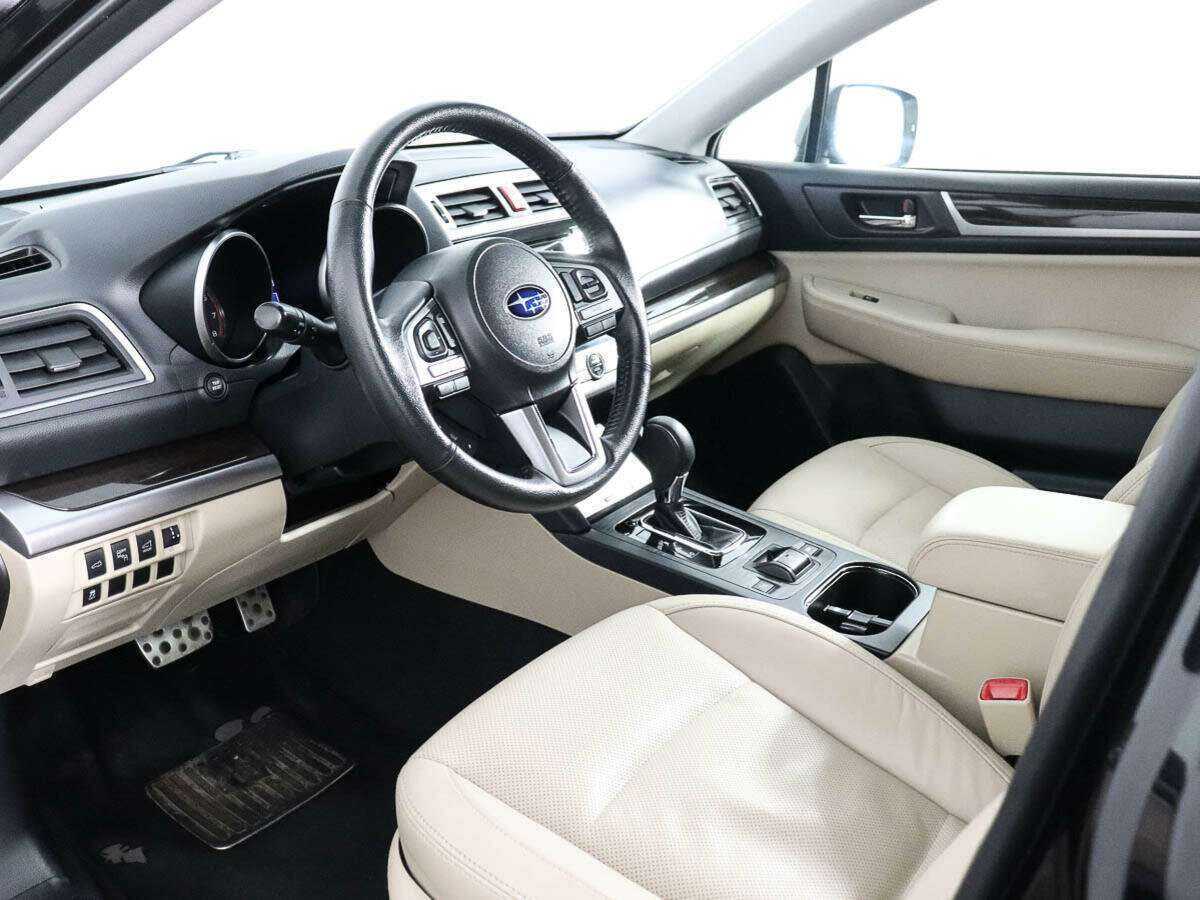 Subaru Outback, 2017 Фото №8