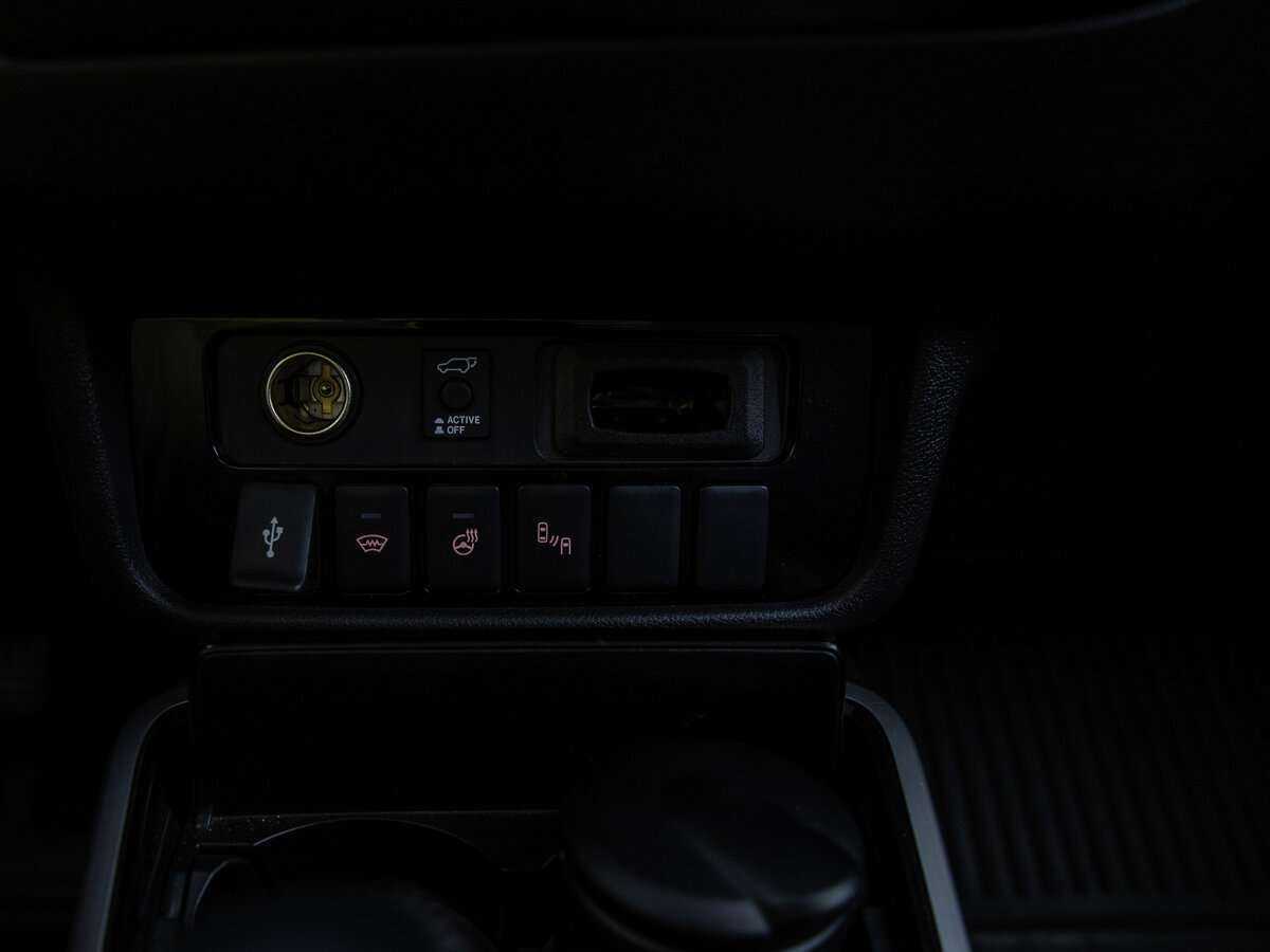 Mitsubishi Outlander, 2021 Фото №13