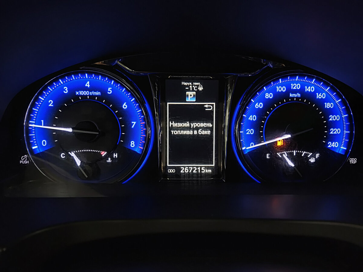 Toyota Camry VII (XV50) Рестайлинг, 2017 Фото №13